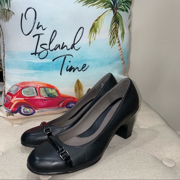 NISA by SOFT SHOE BY MEDICUS NWOB! Black Leather Shoes Size 8.5M - Picture 2 of 11